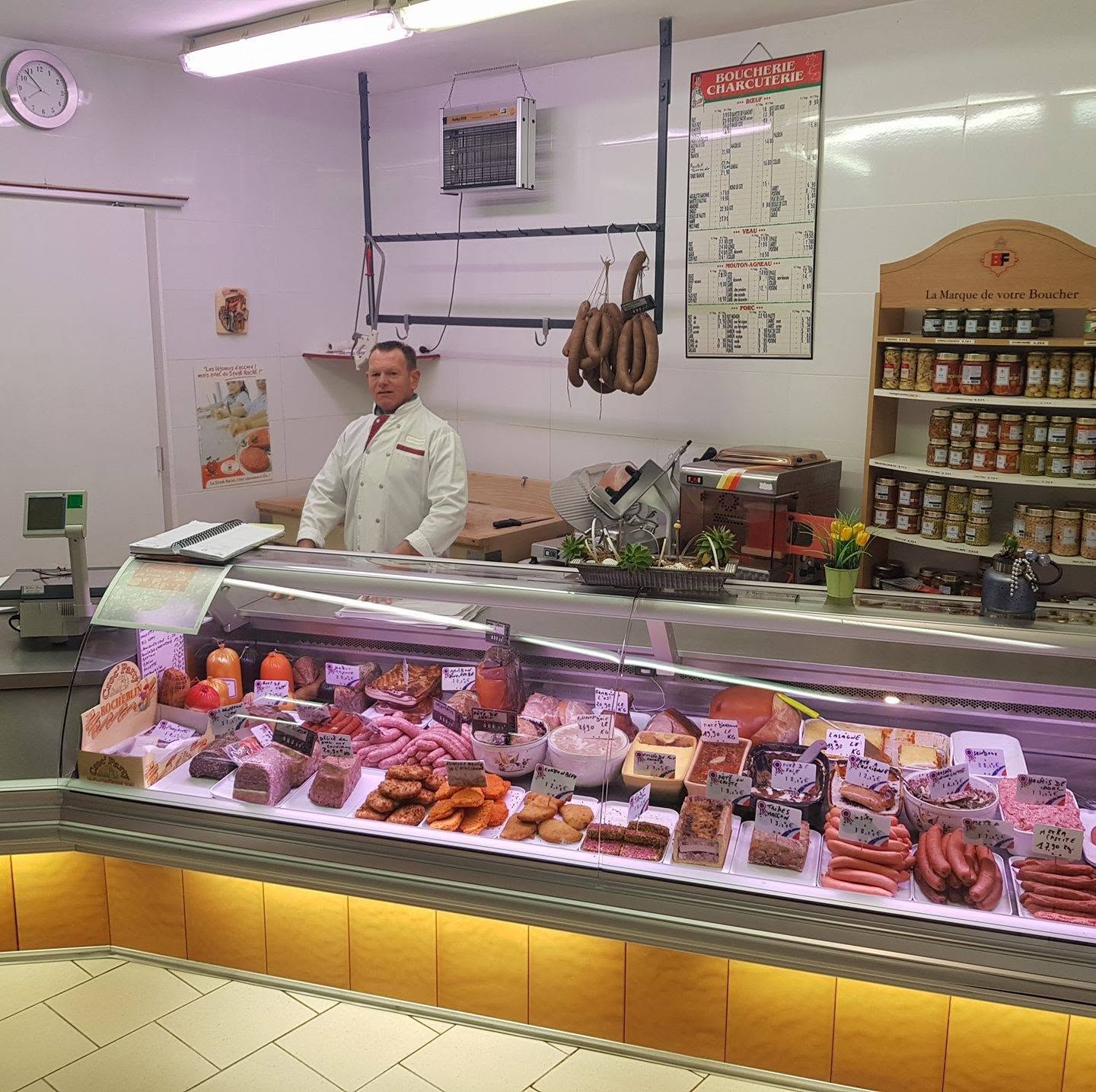 La vitrine de la boucherie